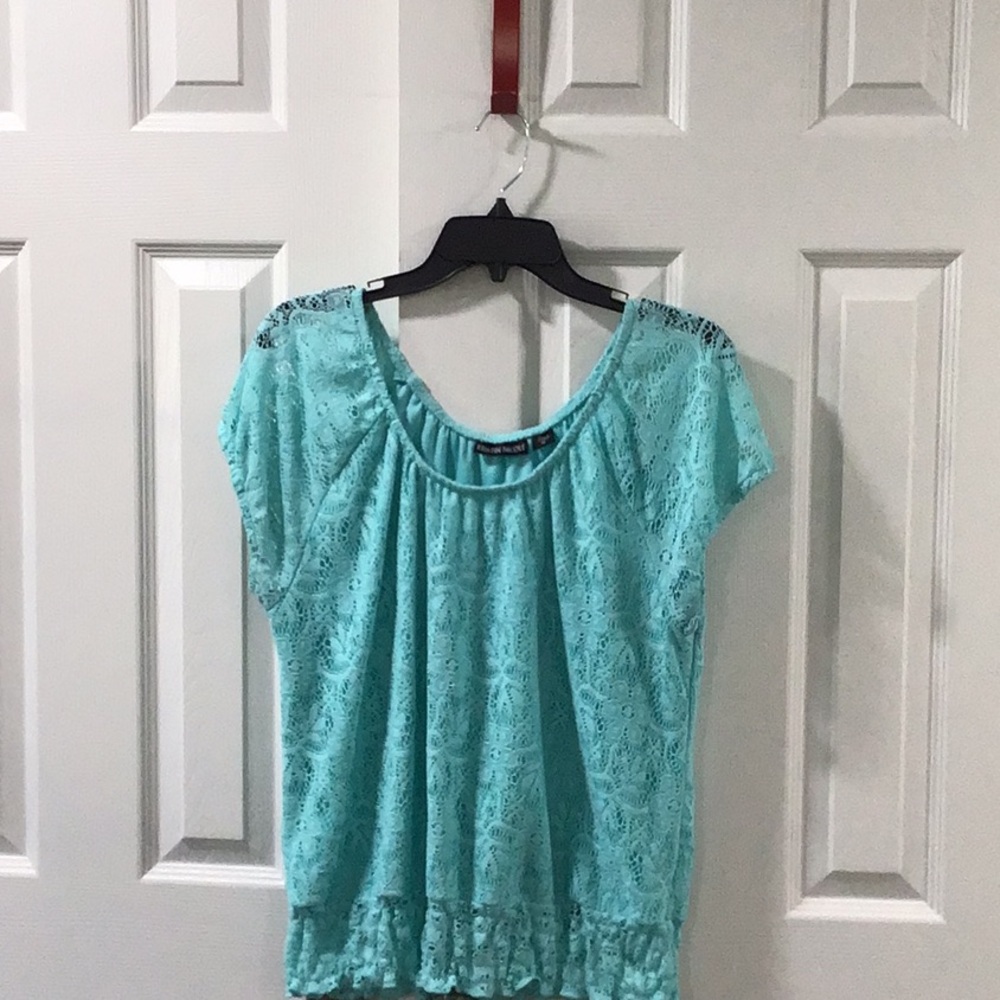 Blue and Green Lace Flutter Sleeve Blouse